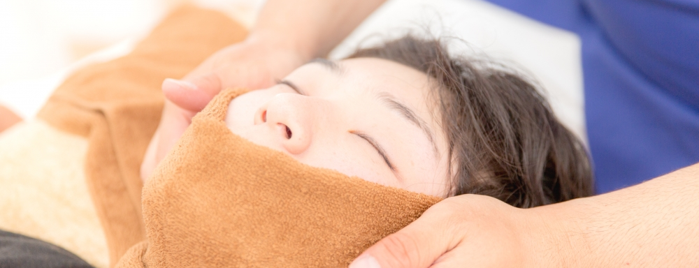 地下鉄北浜駅徒歩2分のからかお
